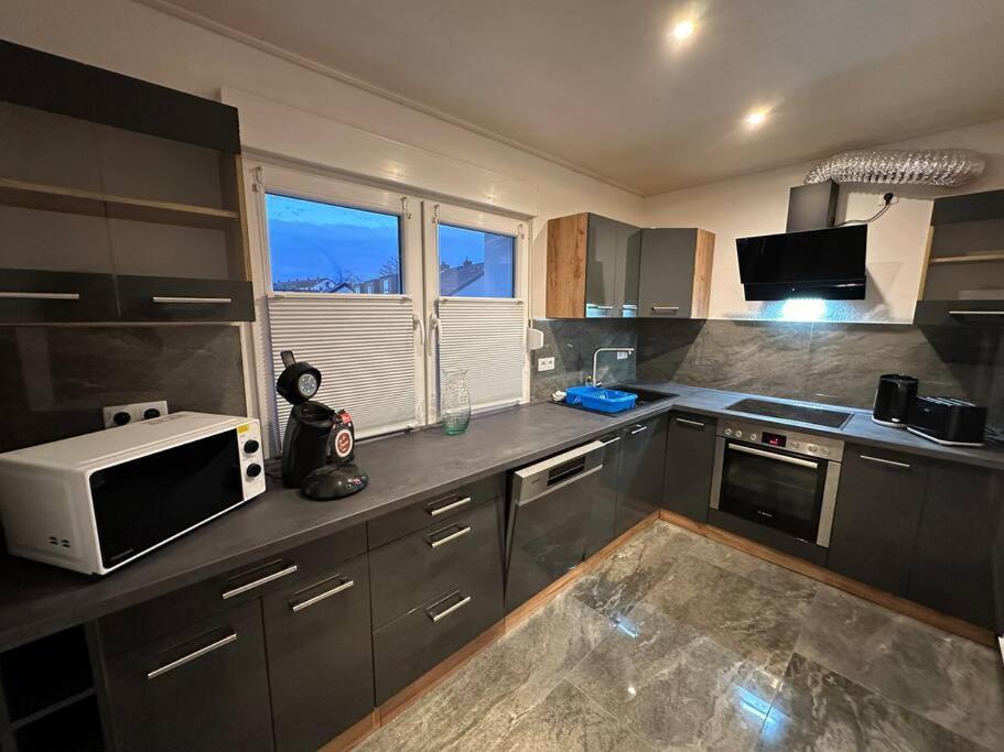 Top 3 Zimmer Appartment Bei Der Schalke Arena, Sport Und Natur Naehe Dortmund Essen Duesseldorf Oberhausen Gelsenkirchen Esterno foto